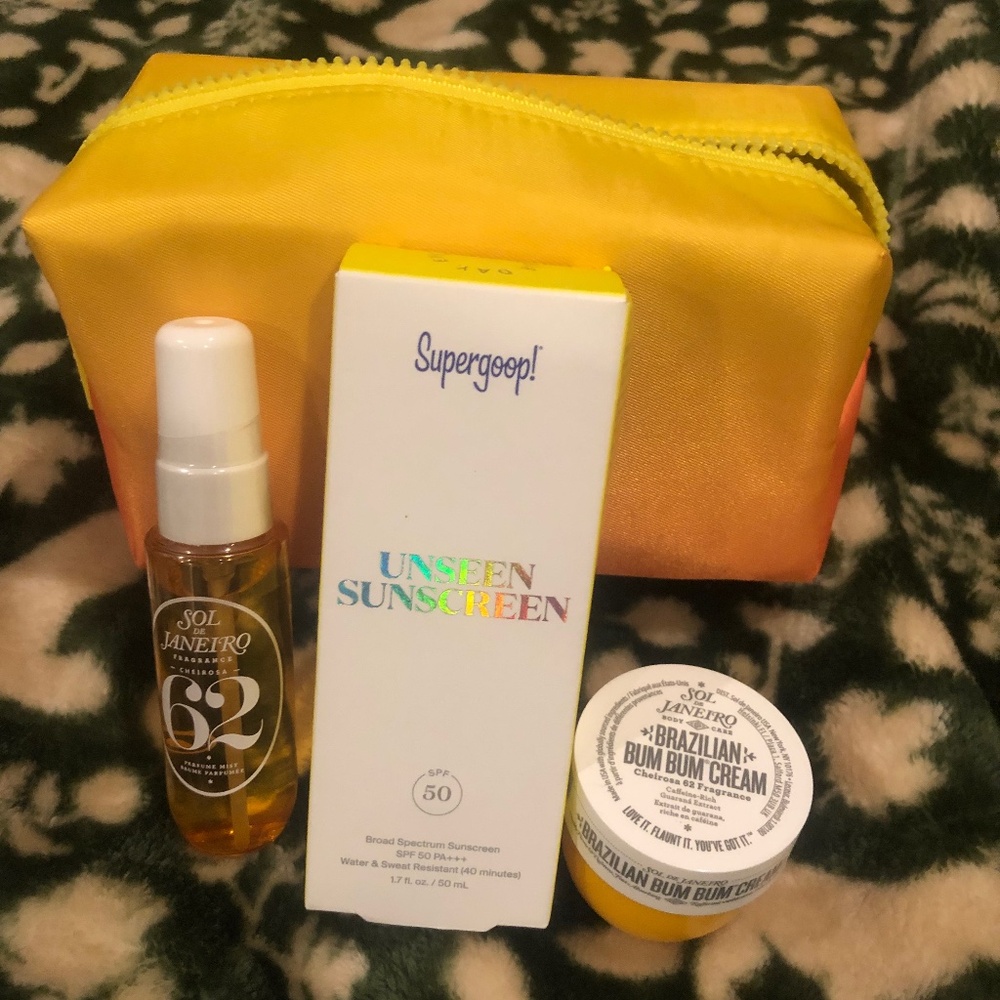 SUPER GOOP! (Comes with Sol de Janeiro and supergoop sunscreen) BAG IS SUPERGOOP